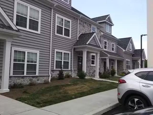 Condo for rent in Lititz
