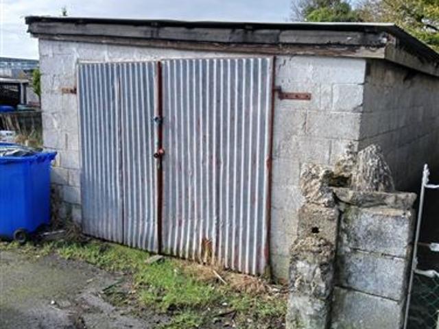 Terraced House to rent in Brideswell, Connacht