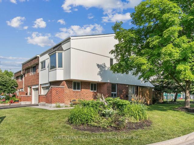 Condo for sale in Meadowvale, Mississauga