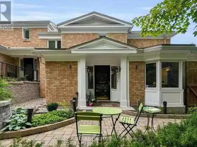 Condo for sale in Rockcliffe Park, Ontario