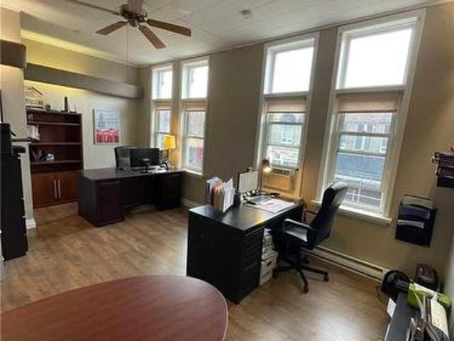 Commercial for rent in Georgetown, Ontario