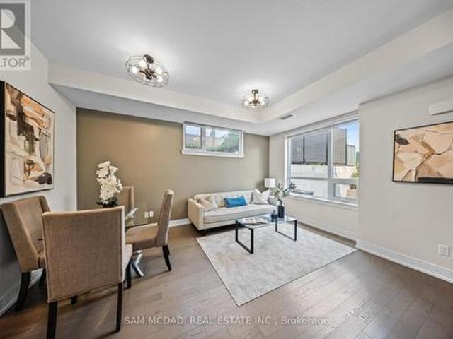 Townhouse for sale in Mississauga, Ontario