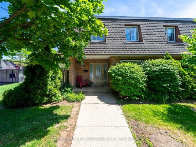 Condo for sale in Burlington, Ontario