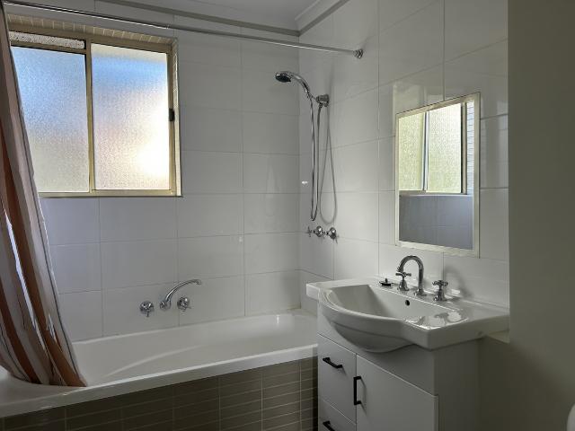 House for rent in Lutana
