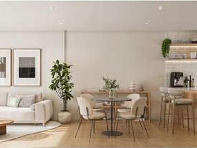 Townhouse for sale in Bryndwr, Canterbury