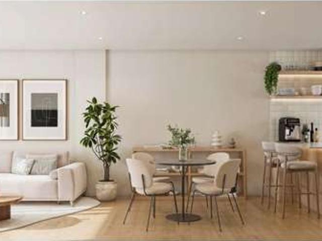 Townhouse for sale in Bryndwr, Canterbury