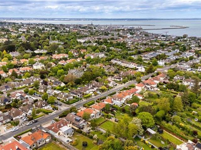Bungalow for sale in Glenageary, North Tipperary