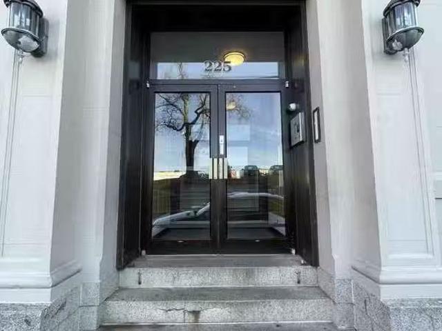 Condo for rent in Bridgeport