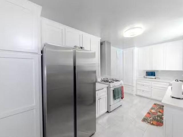 House for rent in Bedford Park