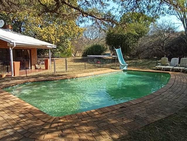 Farm for sale in Waterkloof, Gauteng