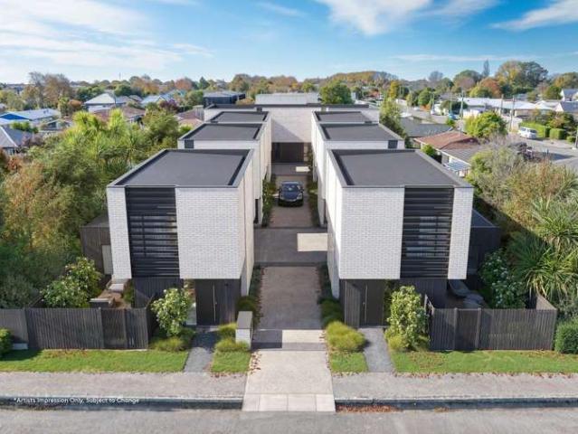 Townhouse for sale in Heathcote, Canterbury