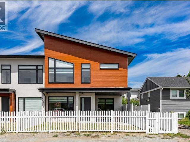 Townhouse for sale in Winfield, British Columbia