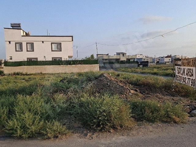 Bahçelievler Mahallesi, Yüreğir içerisinde satılık Arsa
