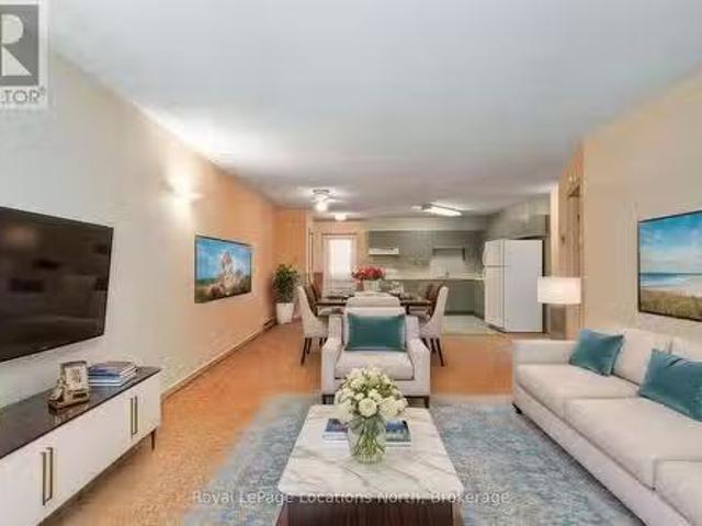 Condo for sale in Wasaga Beach, Ontario