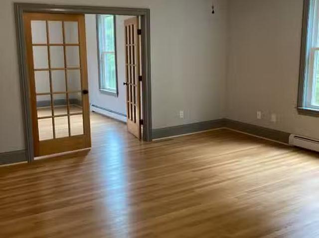 Condo for rent in Auburn