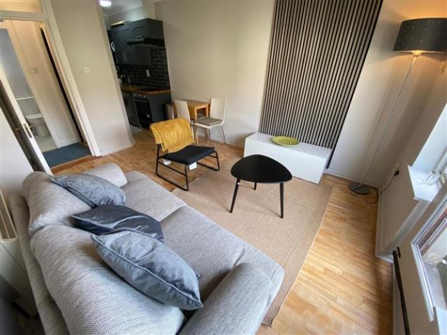 Apartment to rent in Bluebell, North Tipperary