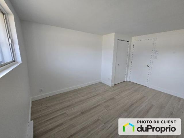 Apartment for rent in Sainte-Thérèse, Laurentides
