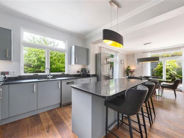 Detached House for sale in Bluebell, North Tipperary