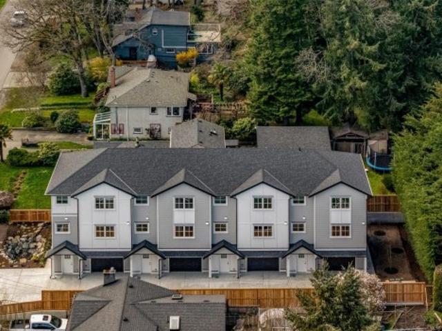 House for sale in North Quadra, Saanich