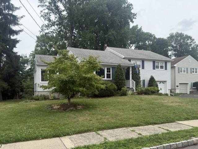 House for sale in Cranford, New Jersey