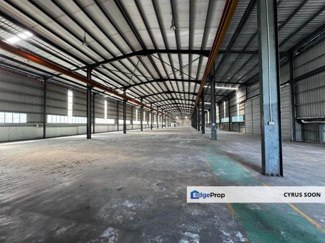 Warehouse for rent in Selayang, Selangor