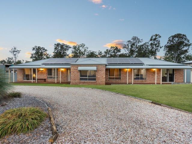 House for sale in Willowbank, Greater Brisbane