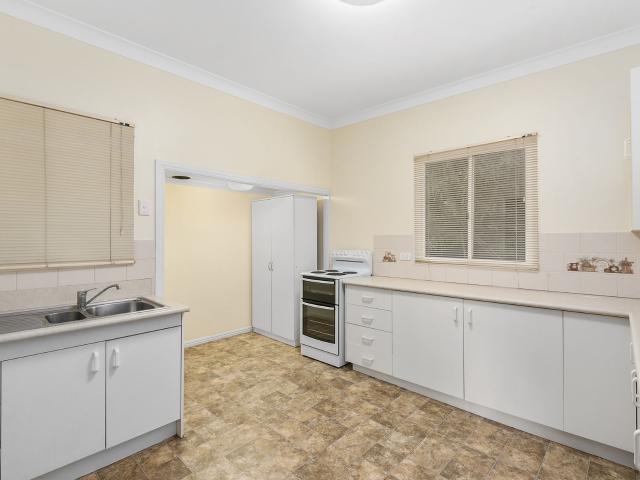 Cottage for sale in Toowoomba, Queensland