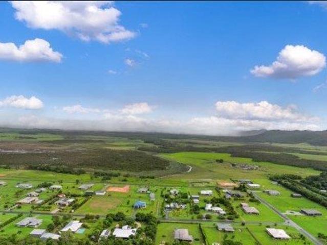 Land for sale in Etty Bay, Queensland