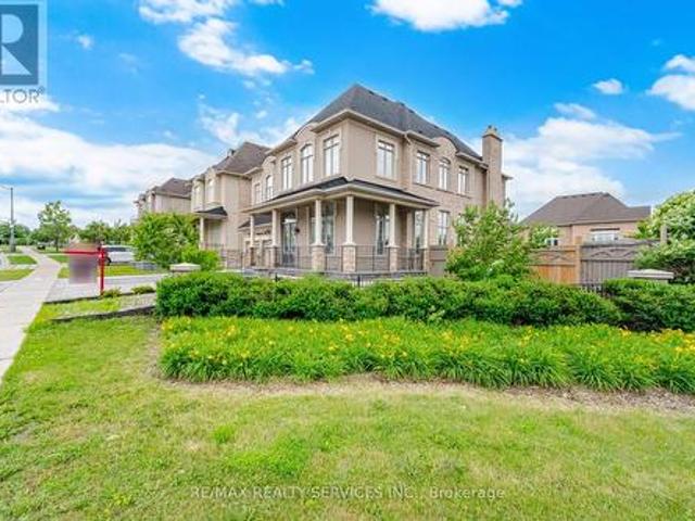 House for sale in Huttonville, Brampton