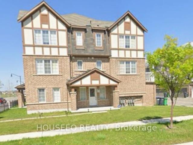 Townhouse for rent in Woburn, Ontario