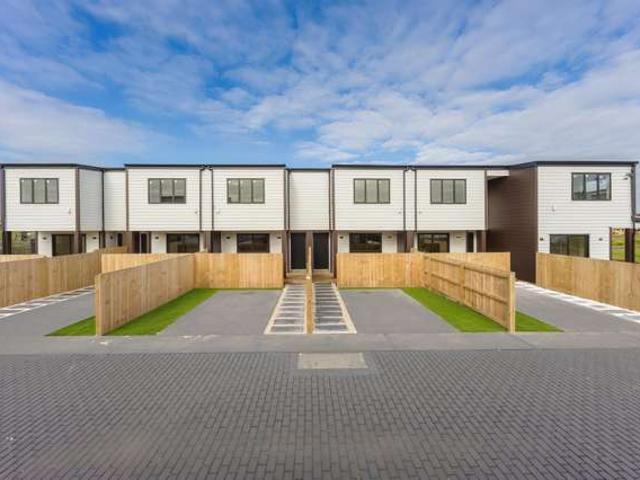 House for sale in Awhitu
