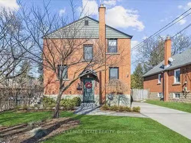 House for sale in Ancaster, Ontario