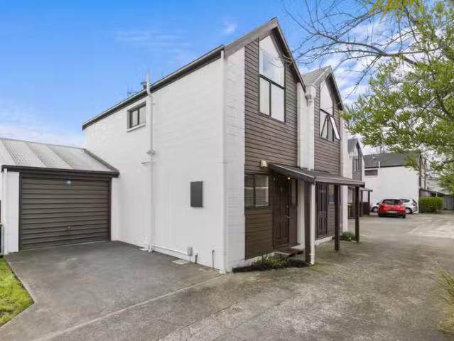 Apartment for sale in Riccarton, Canterbury