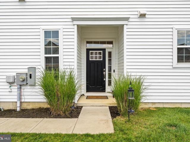 Townhouse for sale in Cream Ridge, New Jersey