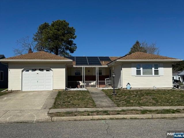 House for sale in Berkeley Heights, New Jersey