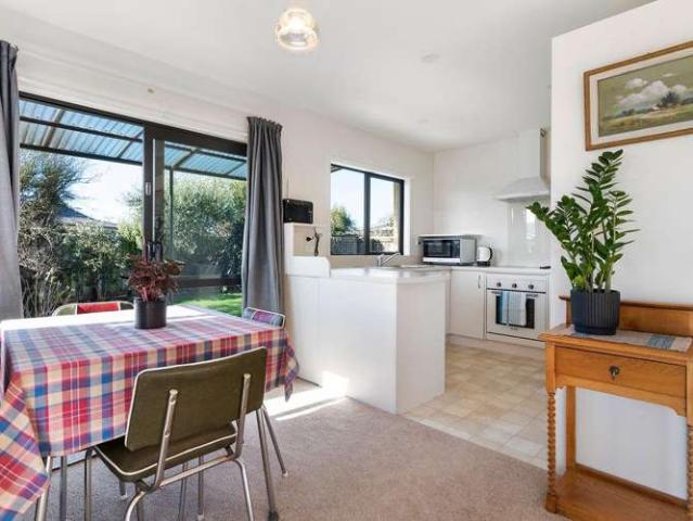 Apartment for sale in Carterton, Wellington