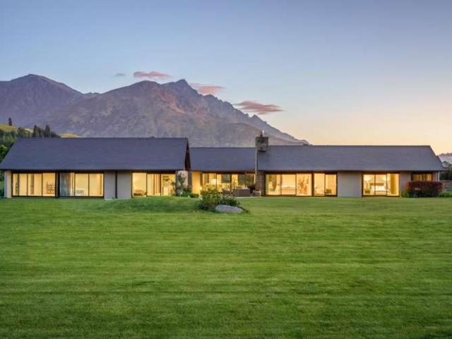 Property for sale in Otakou