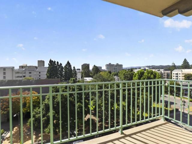 Condo for sale in San Mateo, California