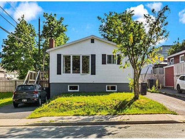 Property for sale in Mount Pearl, Newfoundland And Labrador