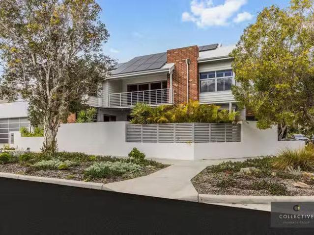House for rent in North Coogee, Western Australia