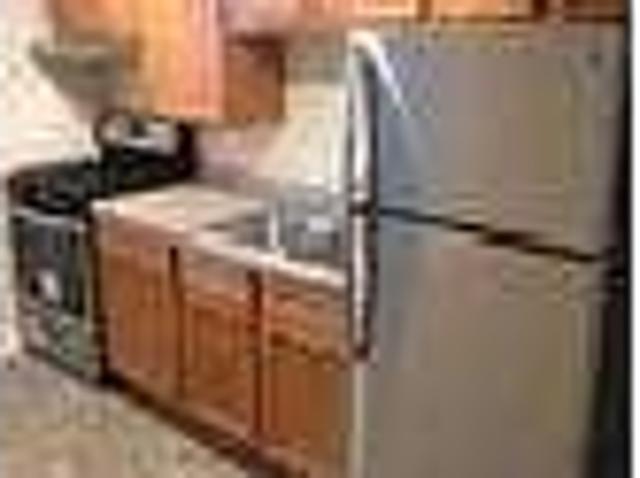 House for rent in Chicago, Cook County