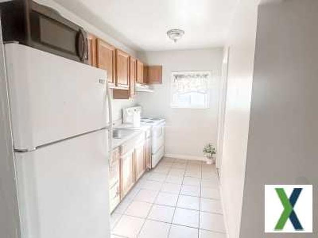 House for rent in Mount Clemens