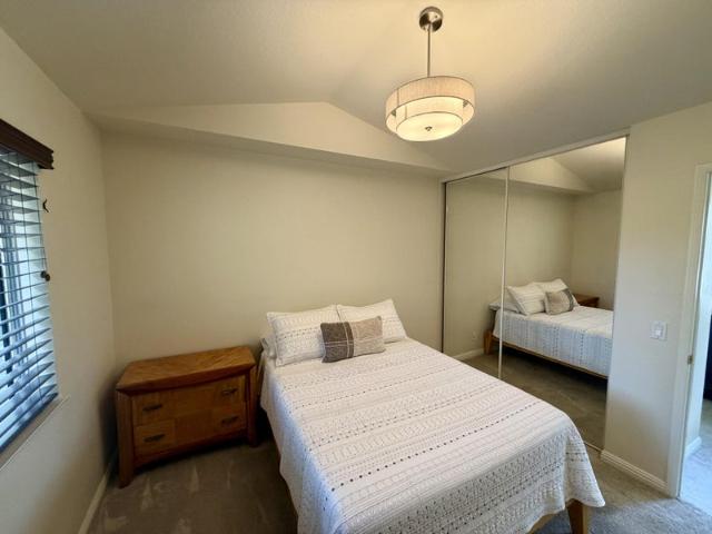 Room for rent in Oceanside, California