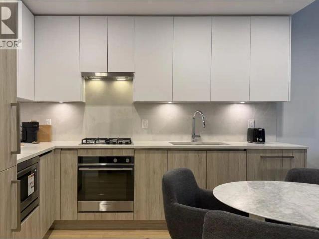 Apartment for rent in Park Royal, West Vancouver