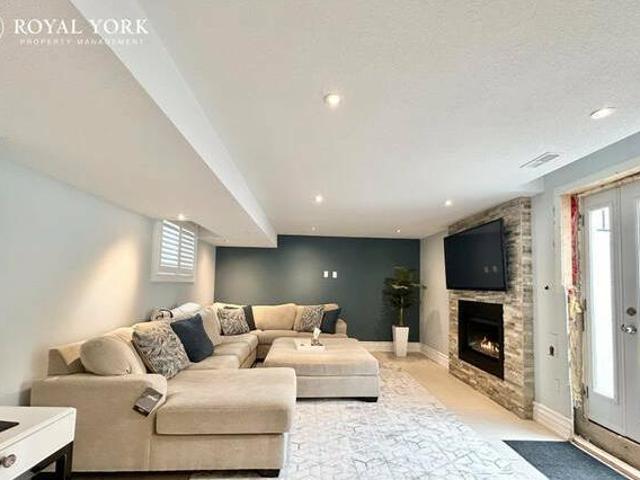 House for rent in Ancaster, Ontario