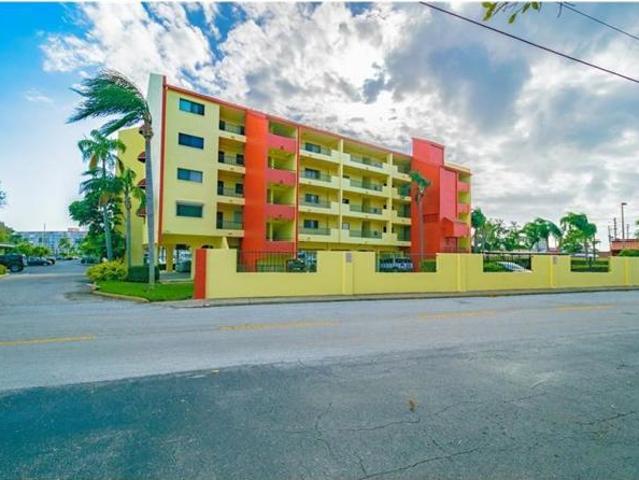 Condo for sale in South Pasadena, Florida