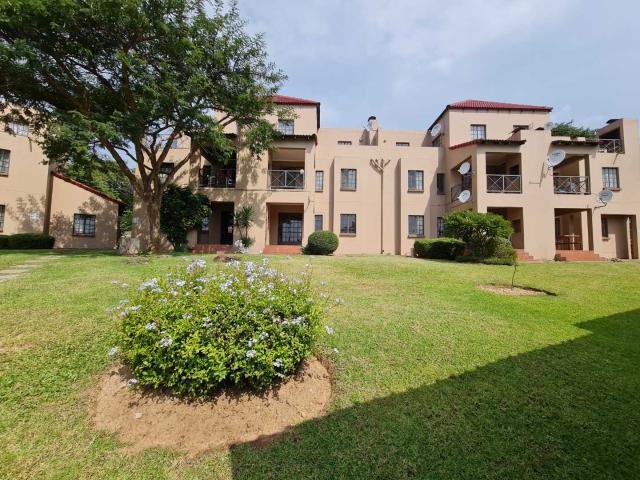 Apartment for rent in Sharonlea, Randburg