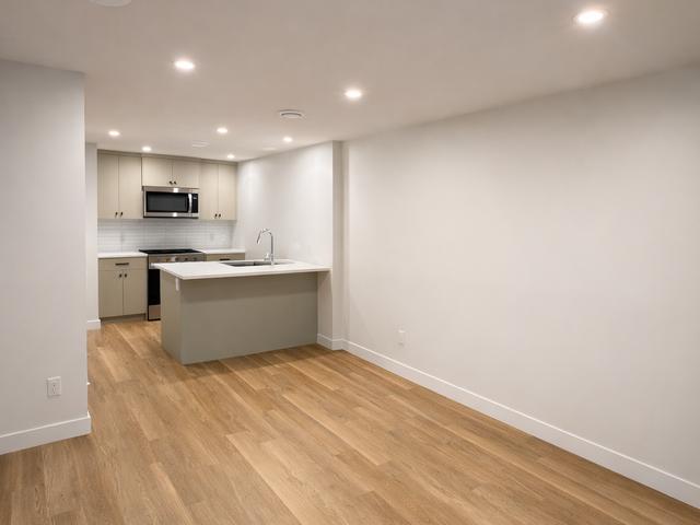 Apartment for rent in Wedgewood, Alberta