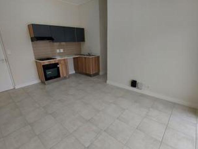 Apartment for rent in Gordon's Bay, Western Cape