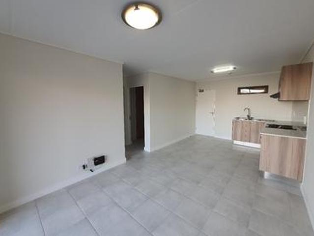 Apartment for rent in Gordon's Bay, Western Cape